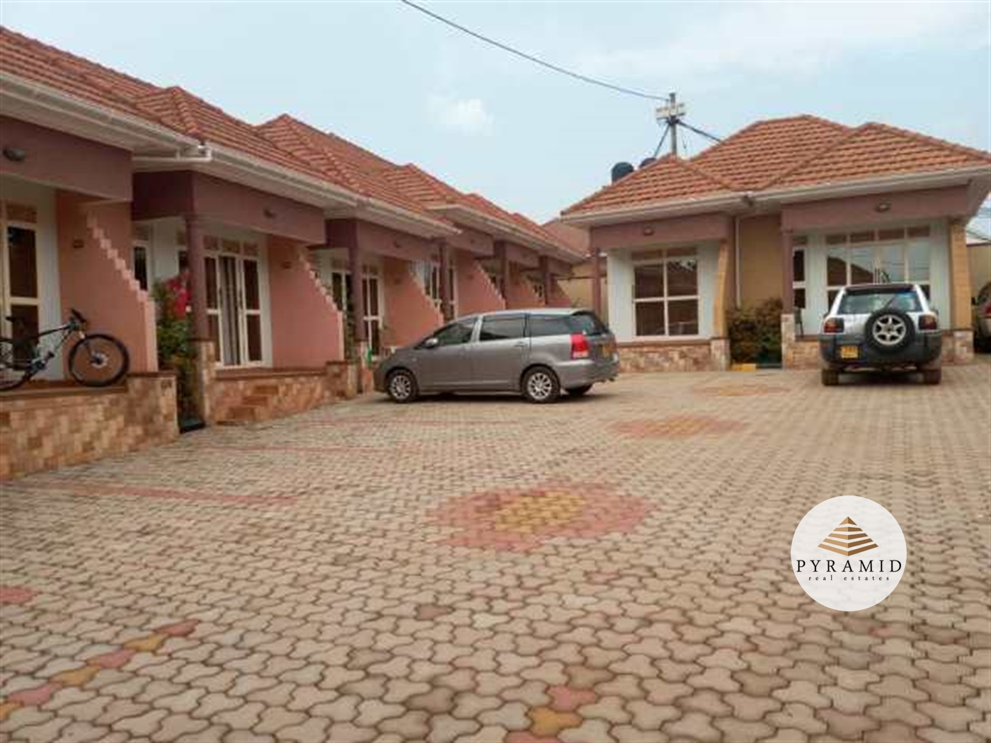 Semi Detached for rent in Kisaasi Kampala