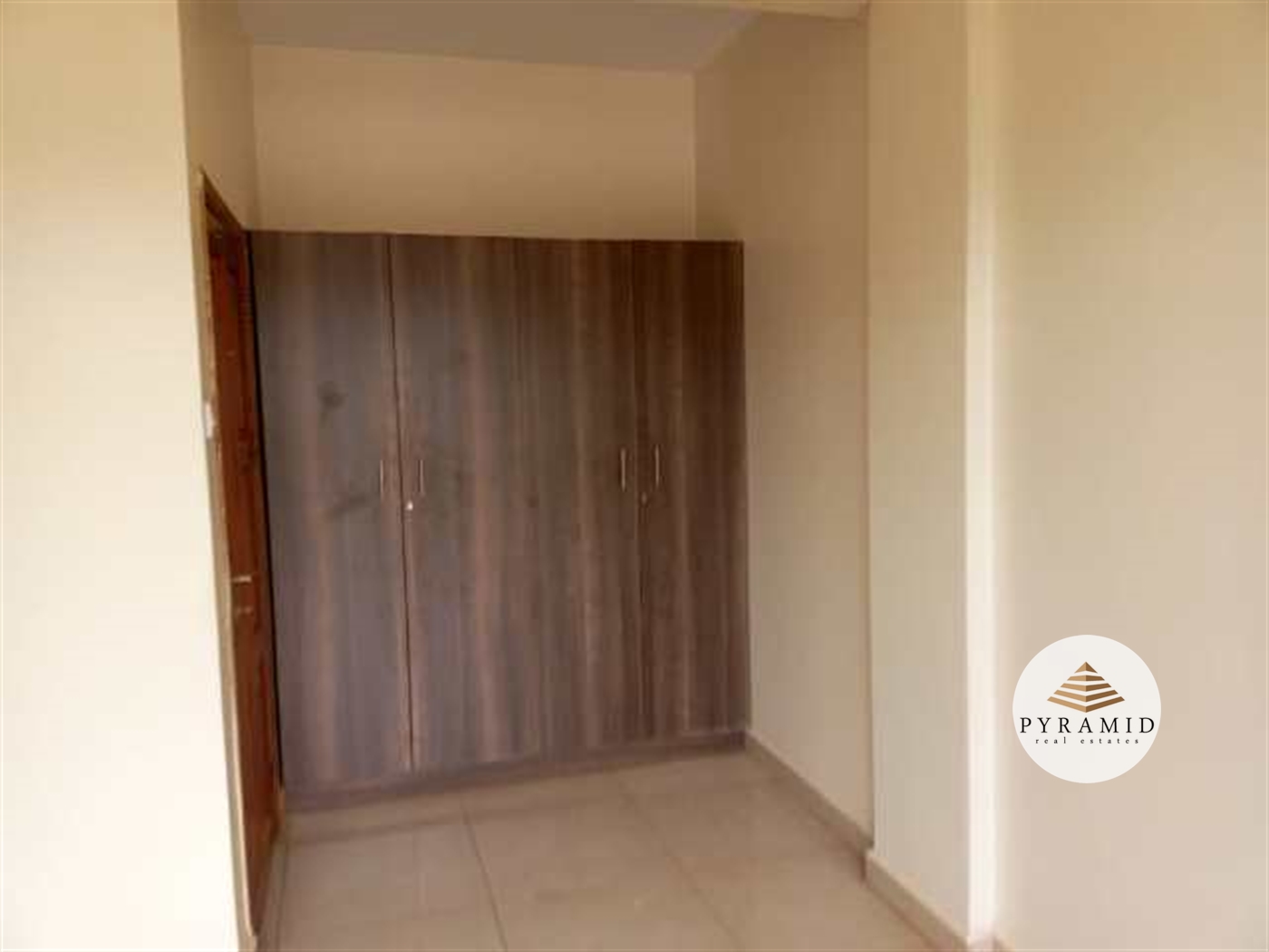 Duplex for rent in Naguru Kampala