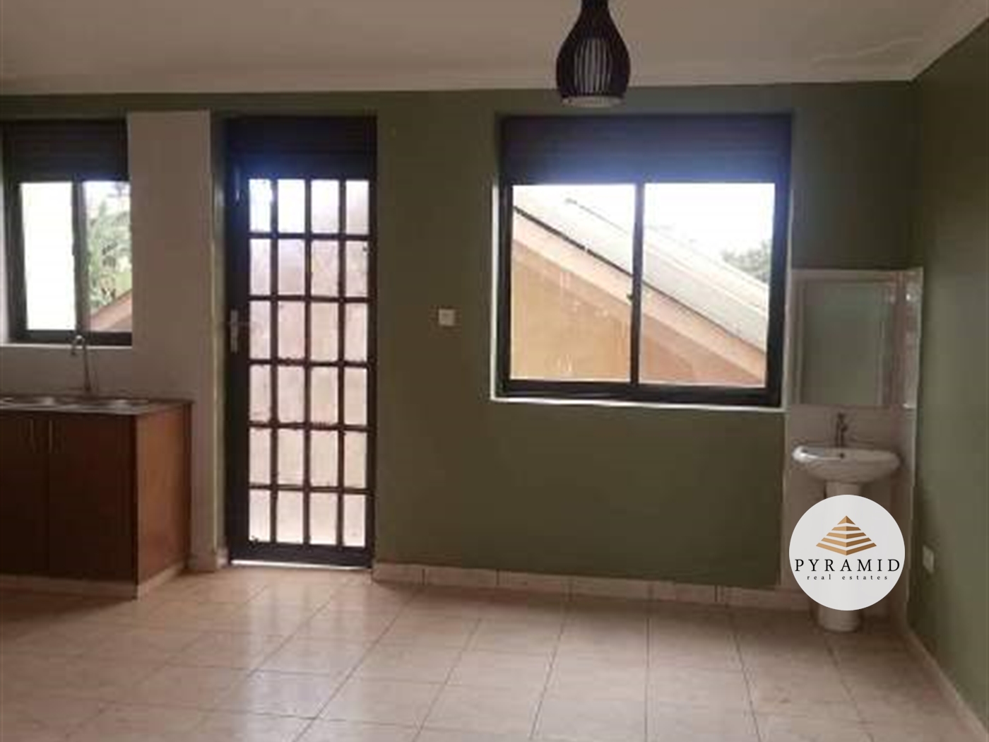 Apartment for rent in Kisaasi Kampala