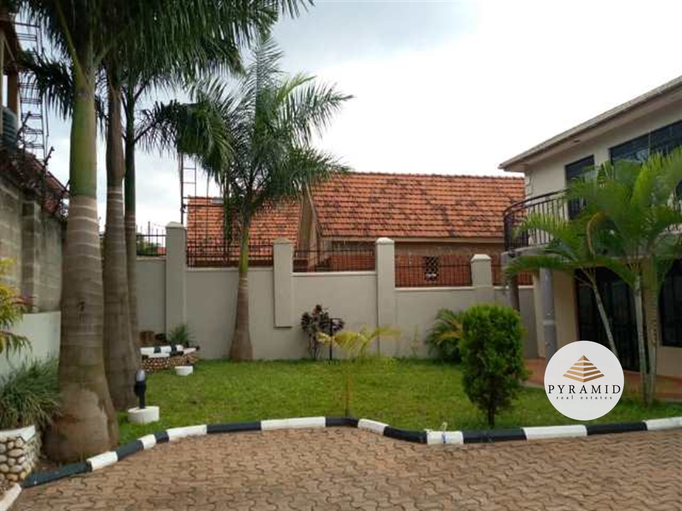 Storeyed house for rent in Naalya Kampala