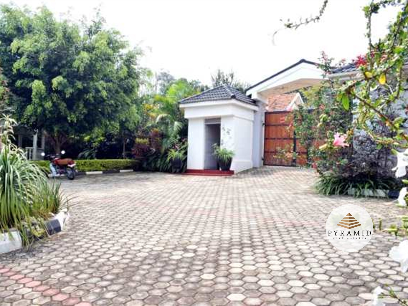 Bungalow for sale in Entebbe Kampala