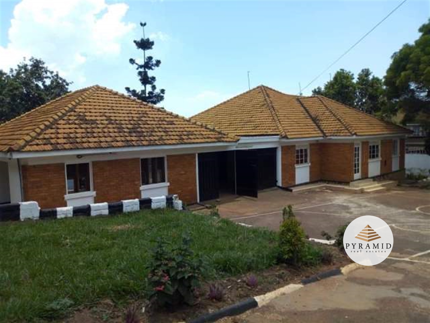 Storeyed house for sale in Naguru Kampala