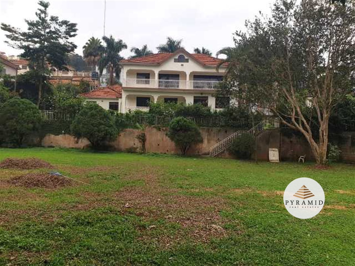 Storeyed house for rent in Naguru Kampala