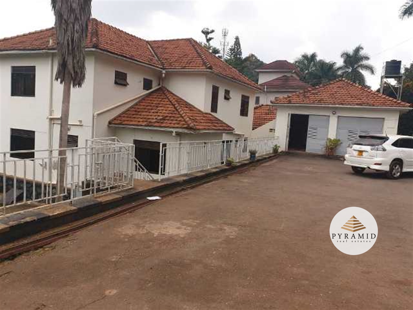 Storeyed house for rent in Naguru Kampala