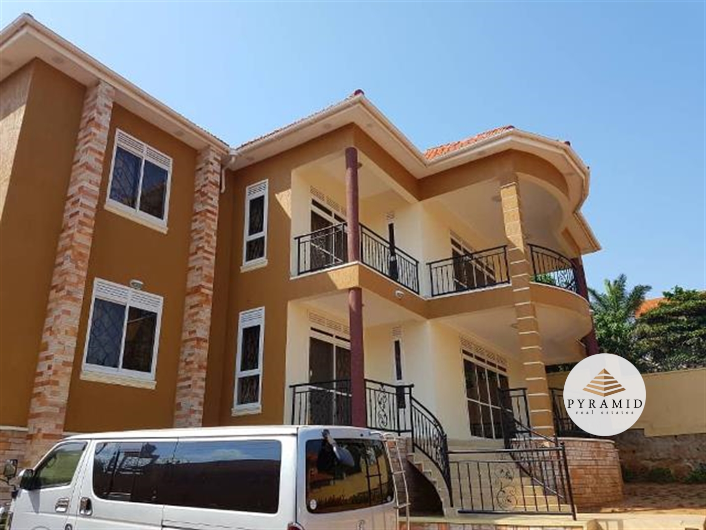 Mansion for rent in Munyonyo Kampala