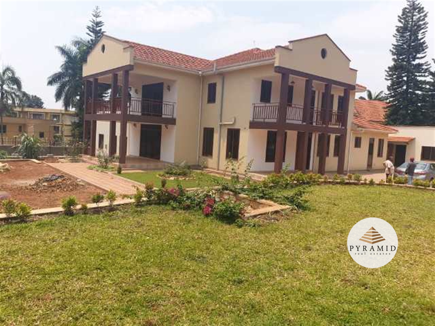 Storeyed house for rent in Naguru Kampala