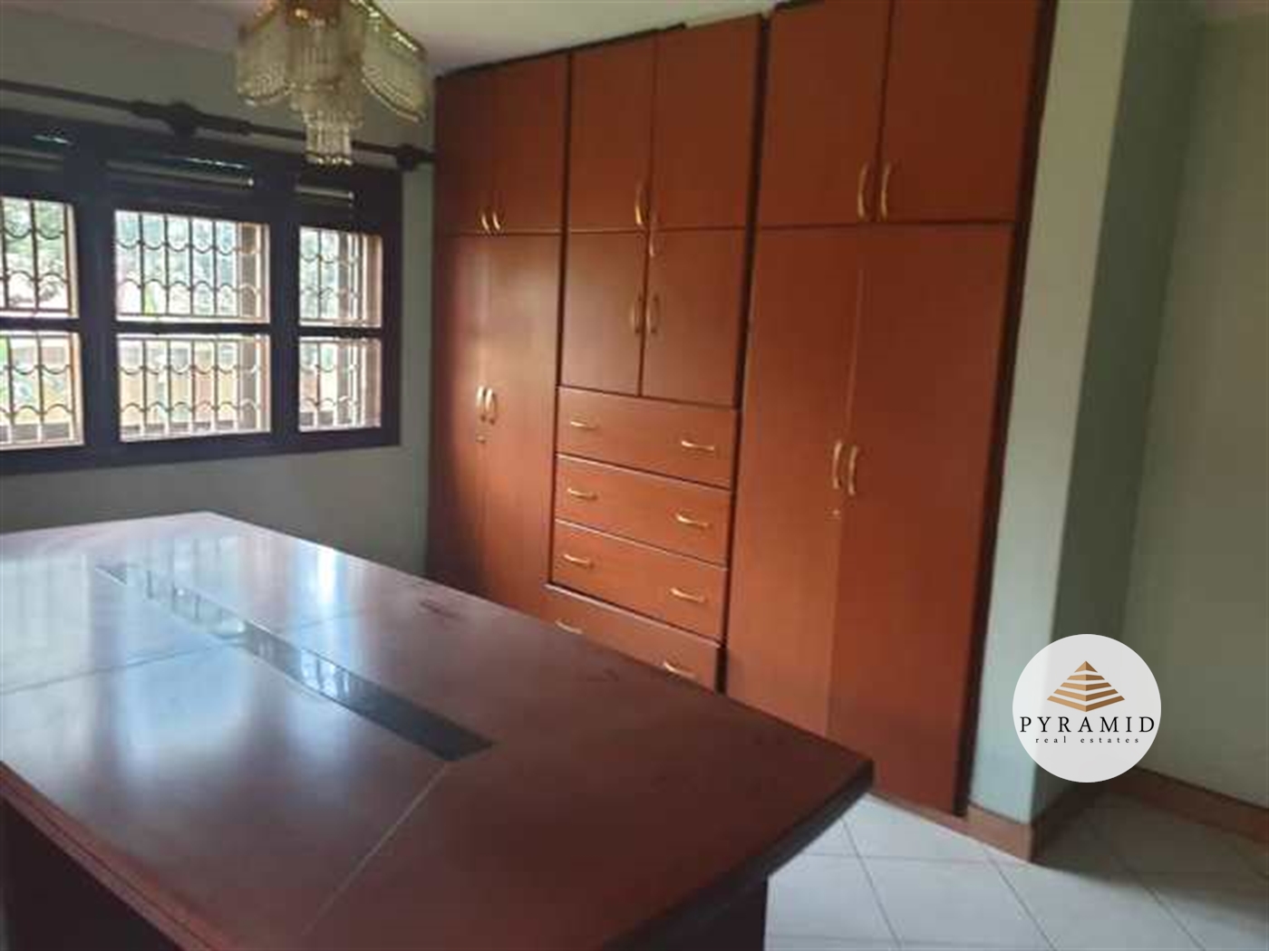 Bungalow for rent in Kisaasi Kampala