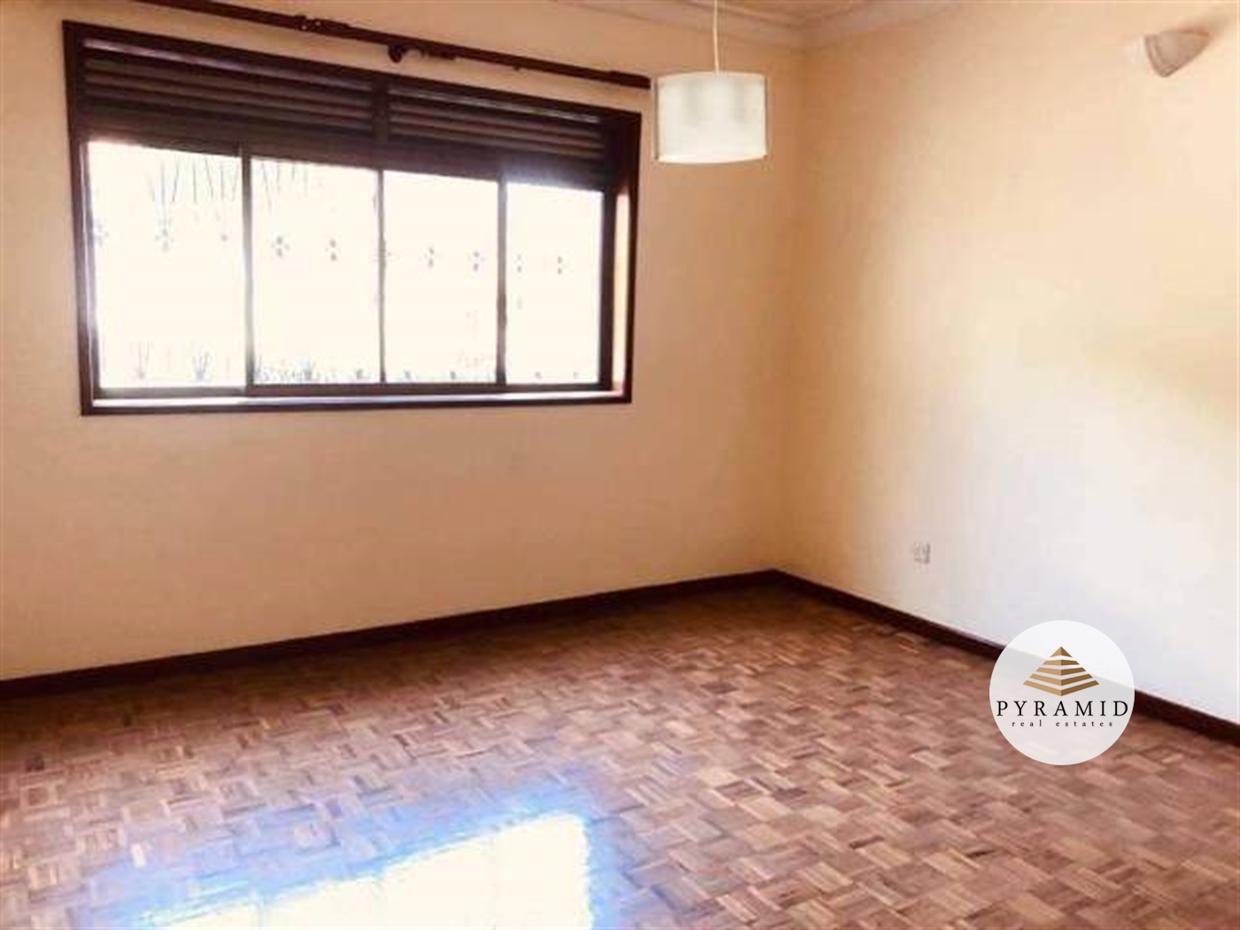 Storeyed house for rent in Kololo Kampala