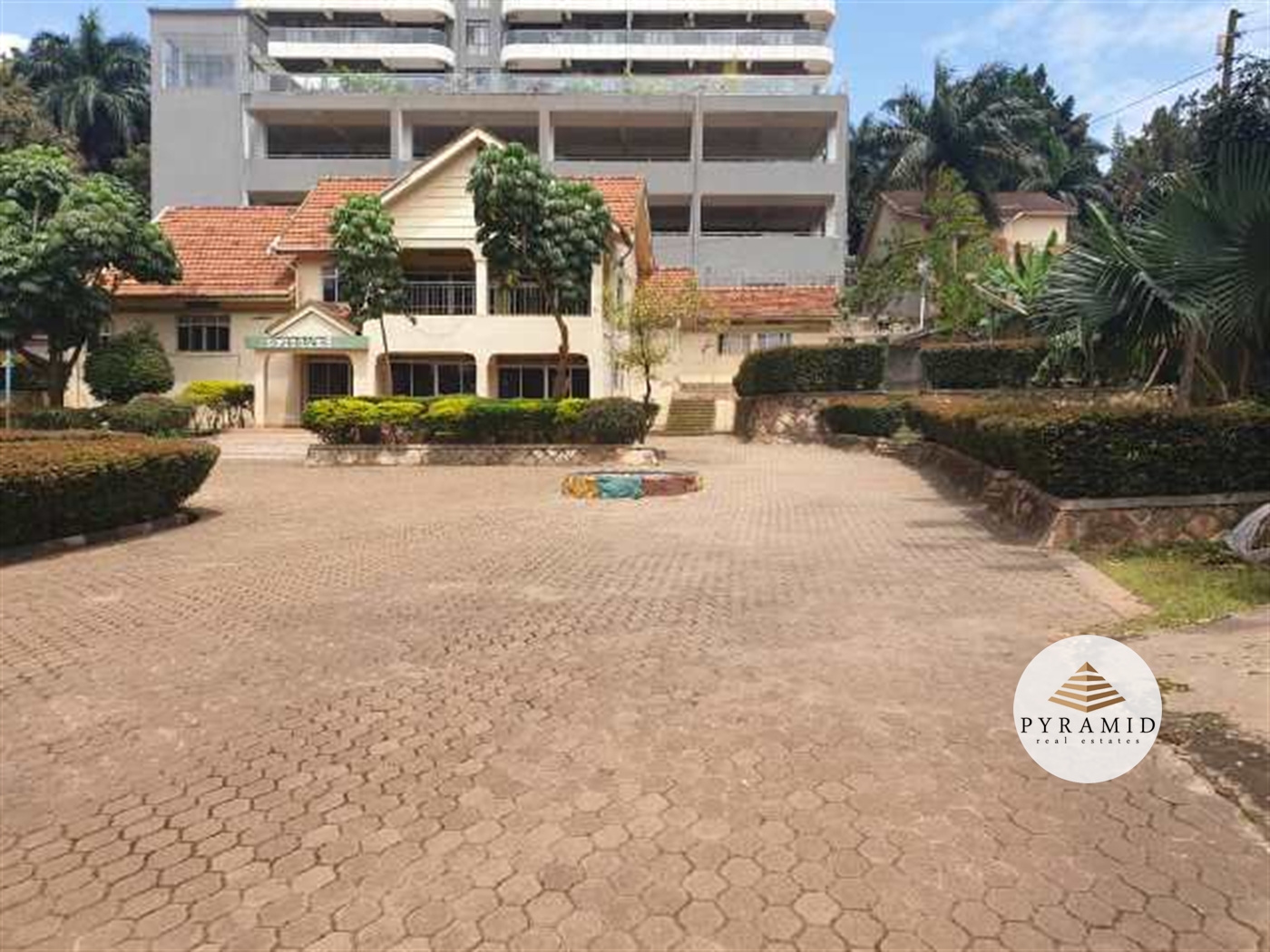 Storeyed house for rent in Naguru Kampala