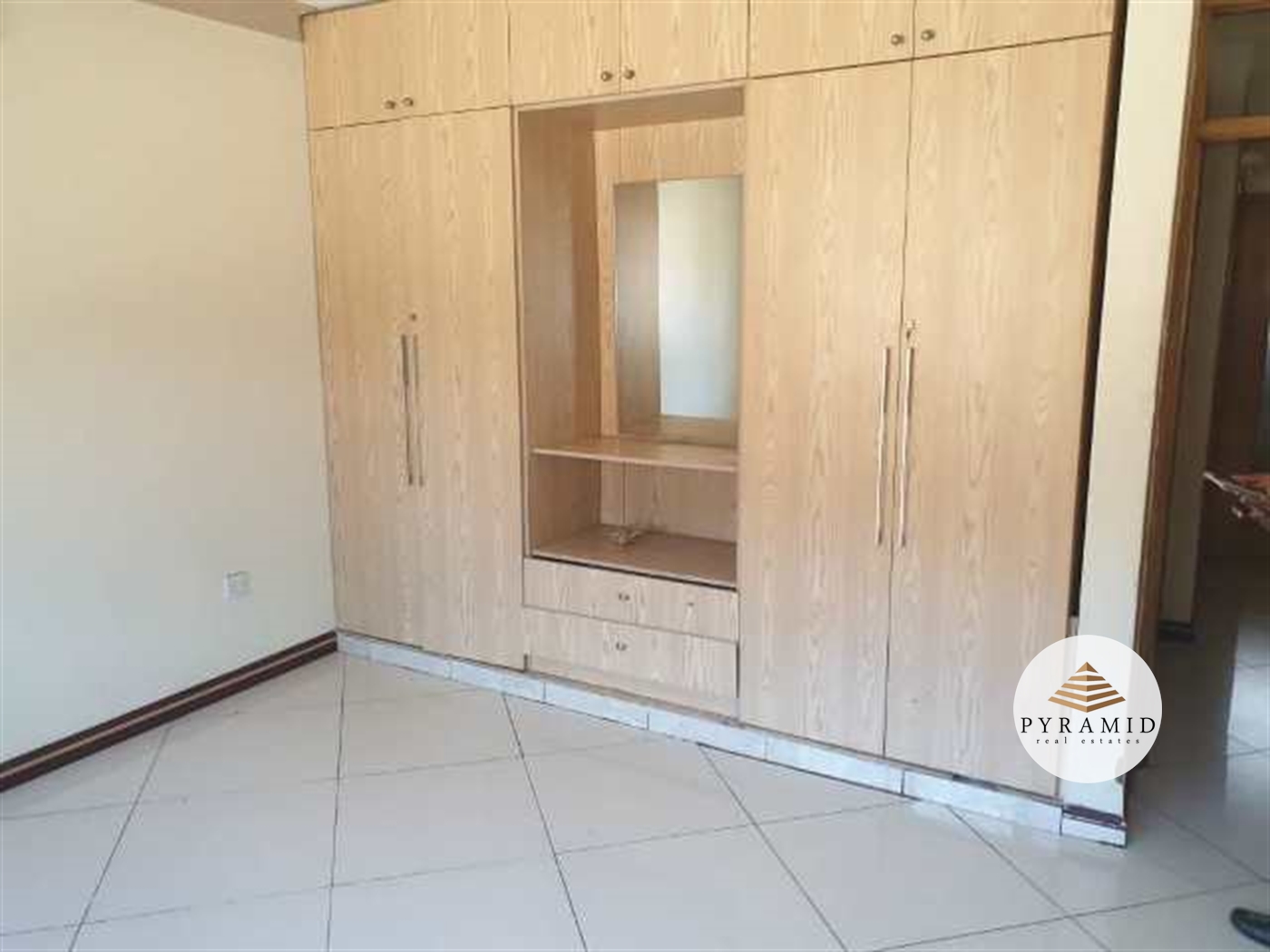 Storeyed house for rent in Naguru Kampala