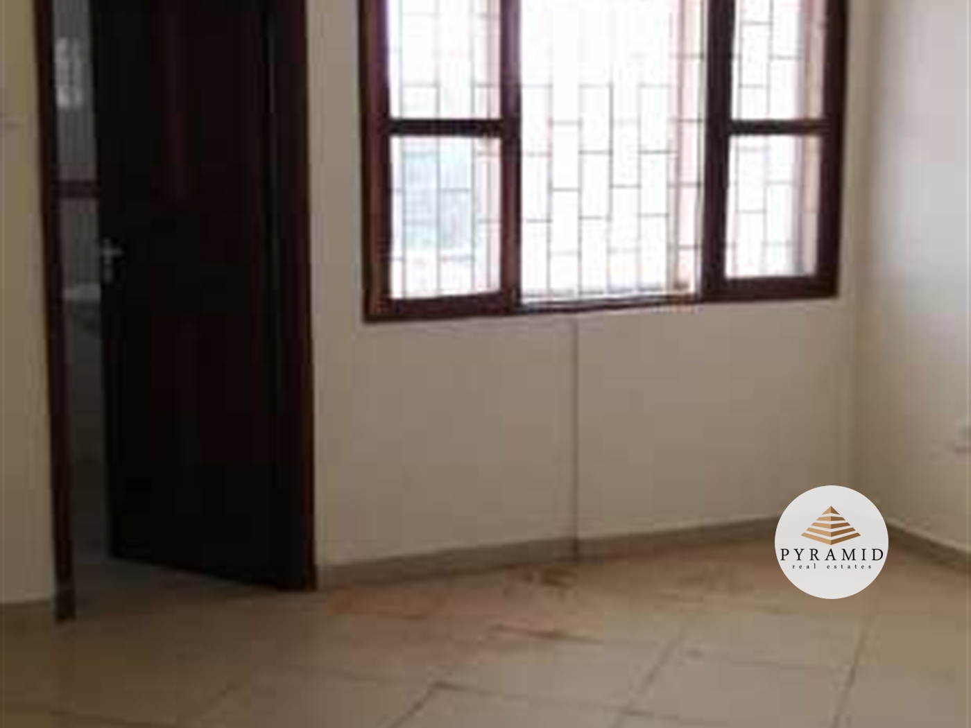 Storeyed house for rent in Bugoloobi Kampala