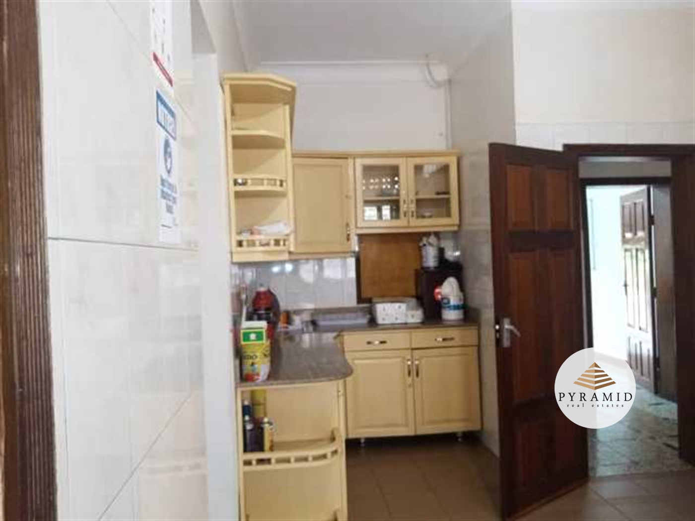 Bungalow for rent in Naguru Kampala