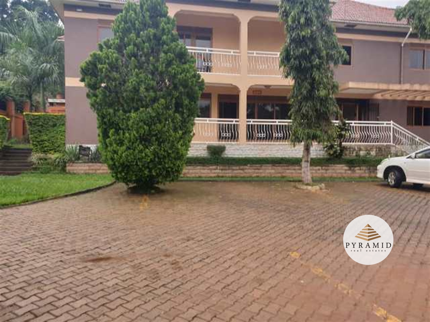 Storeyed house for rent in Naguru Kampala