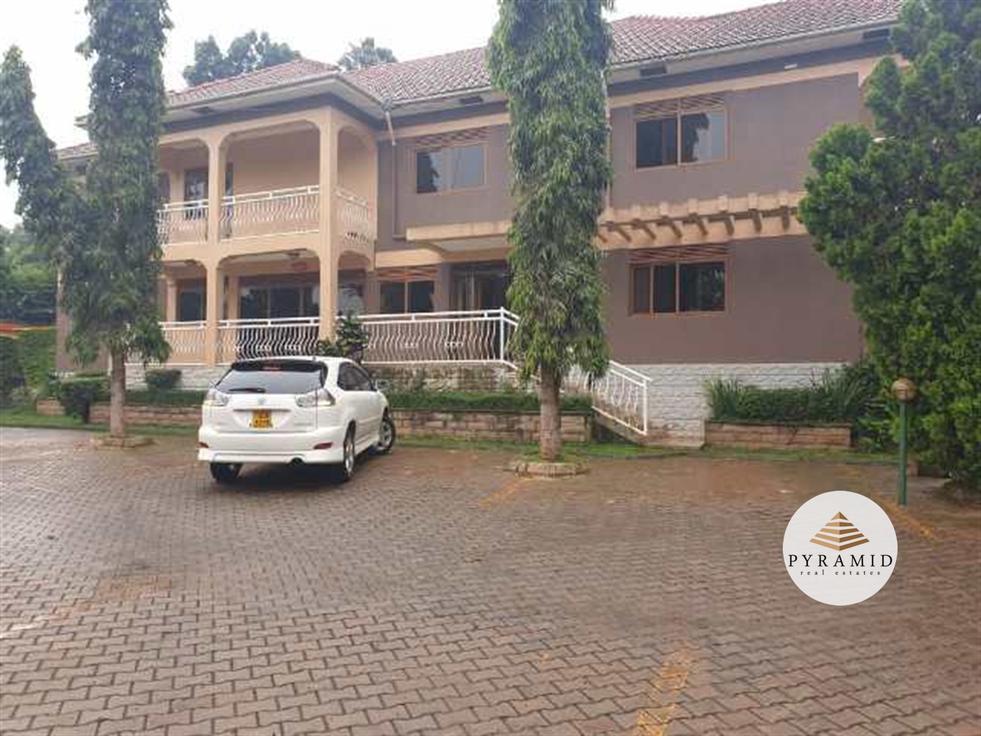 Storeyed house for rent in Naguru Kampala