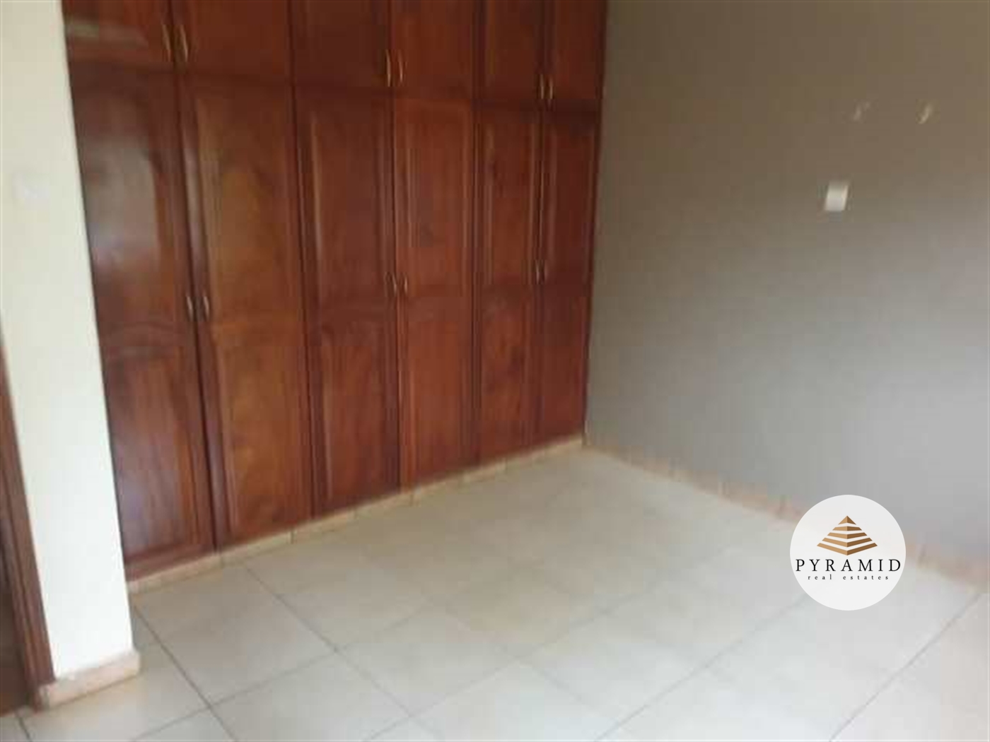 Storeyed house for rent in Ntinda Kampala