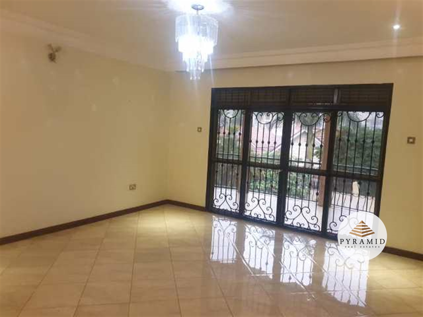 Storeyed house for rent in Naguru Kampala