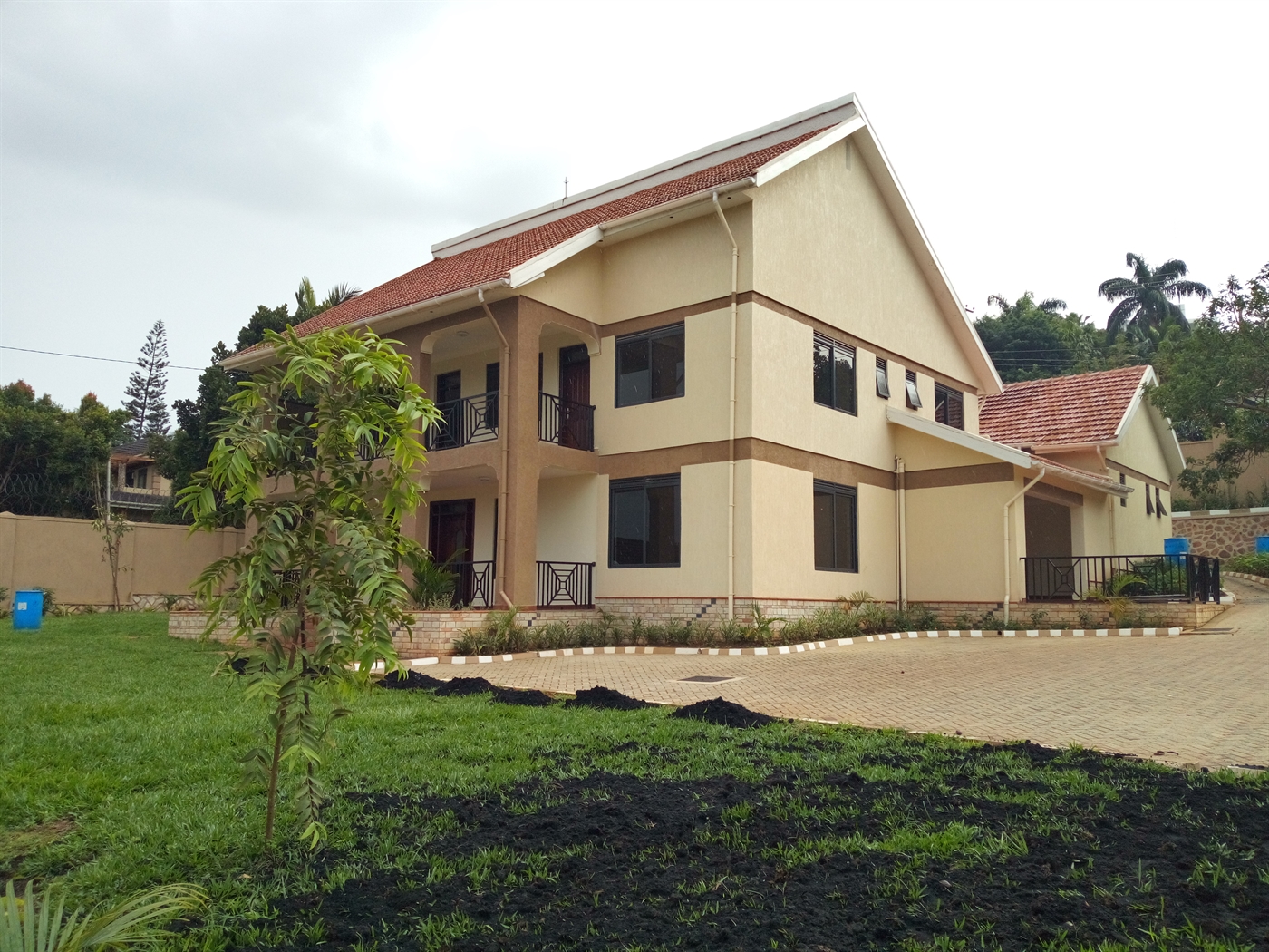 Bungalow for rent in Naguru Kampala