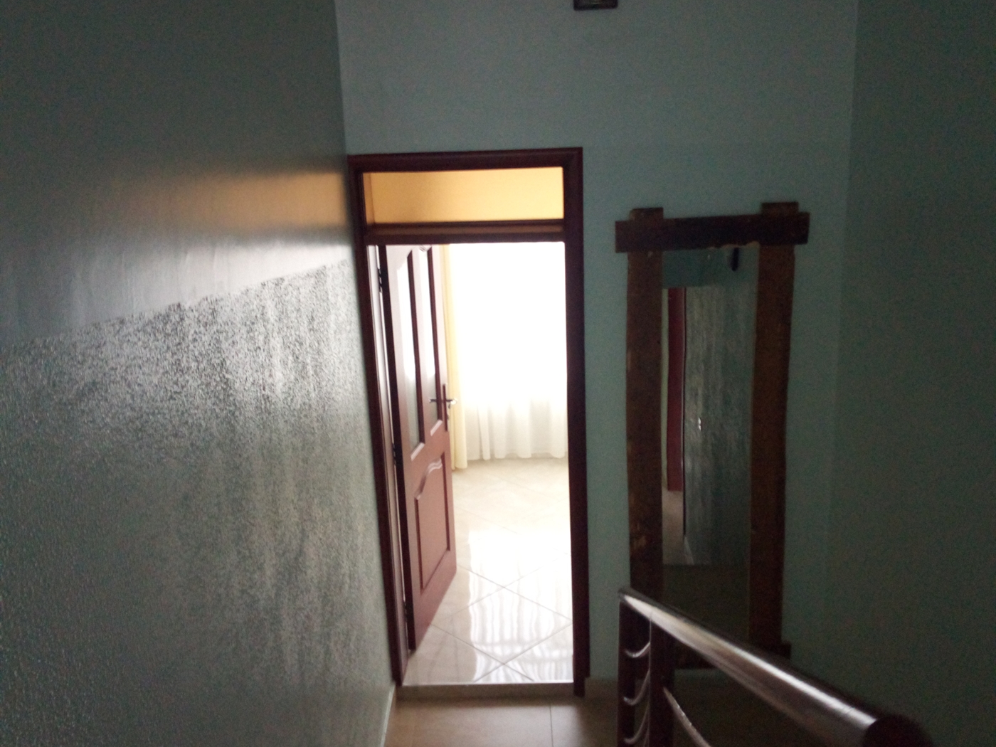 Villa for rent in Kiwaatule Kampala