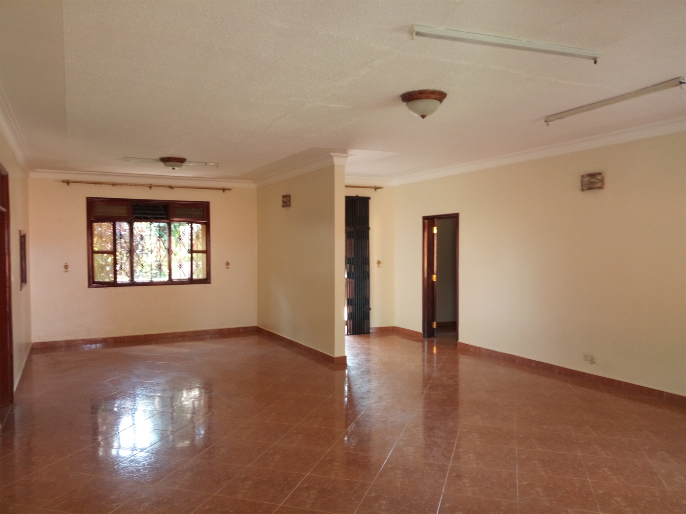 Bungalow for rent in Naguru Kampala