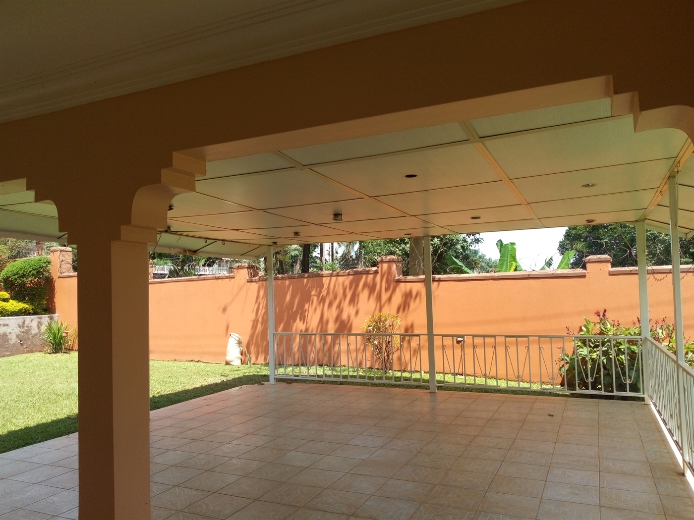 Bungalow for rent in Naguru Kampala