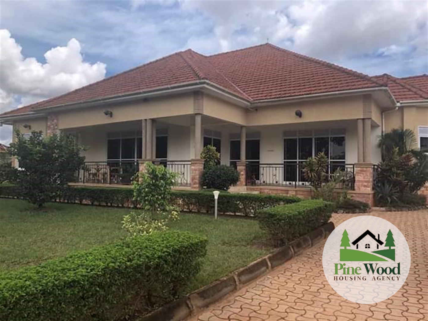 Bungalow for sale in Kiwaatule Kampala