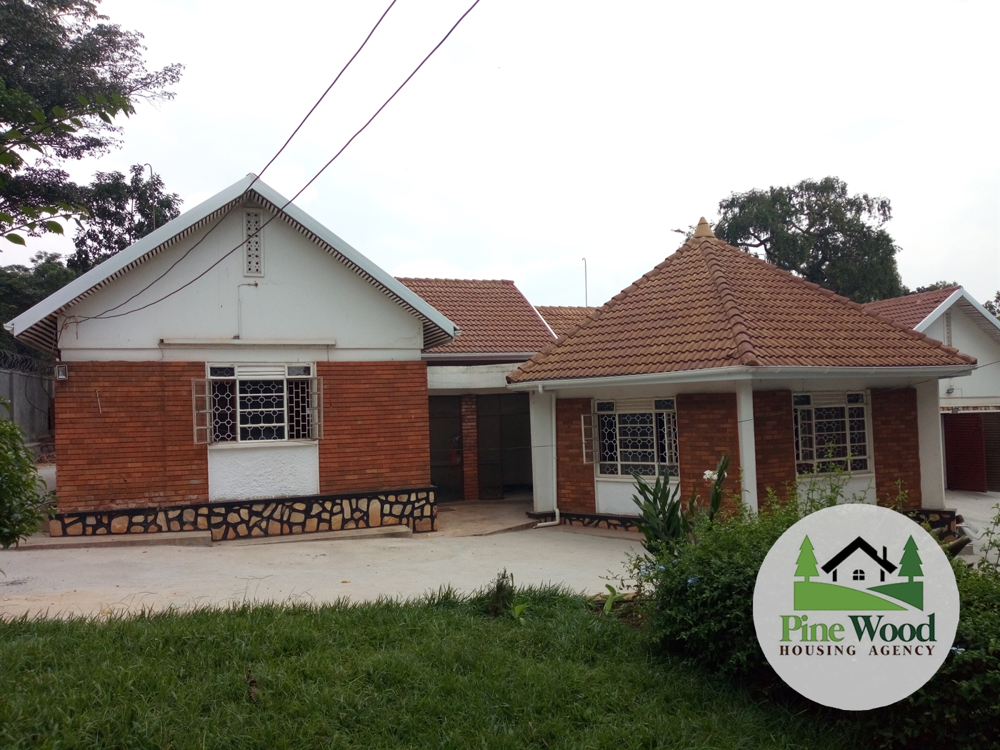 Bungalow for rent in Kololo Kampala