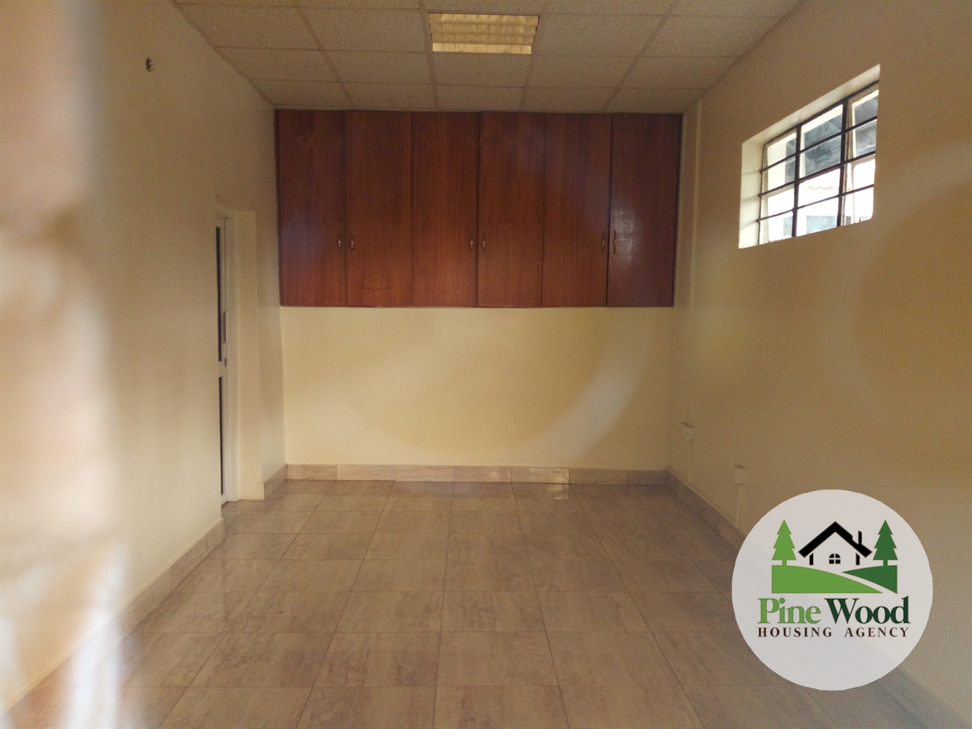 Bungalow for rent in Kololo Kampala