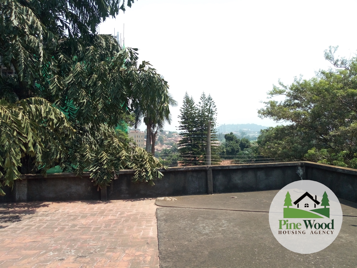 Duplex for sale in Kololo Kampala