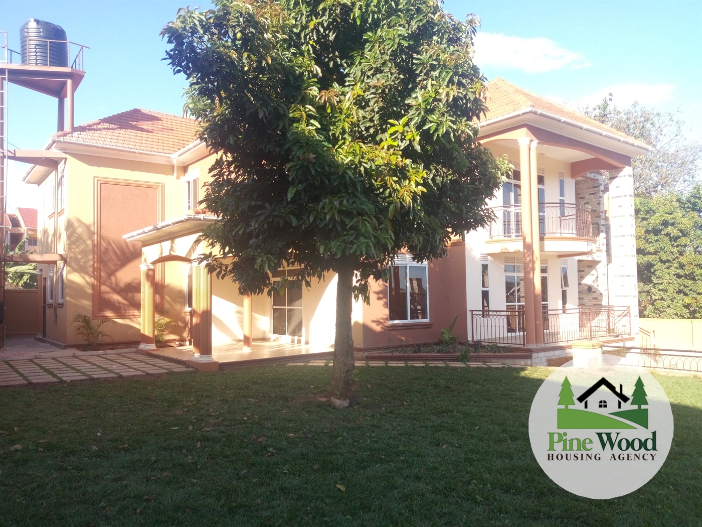 Storeyed house for sale in Munyonyo Kampala