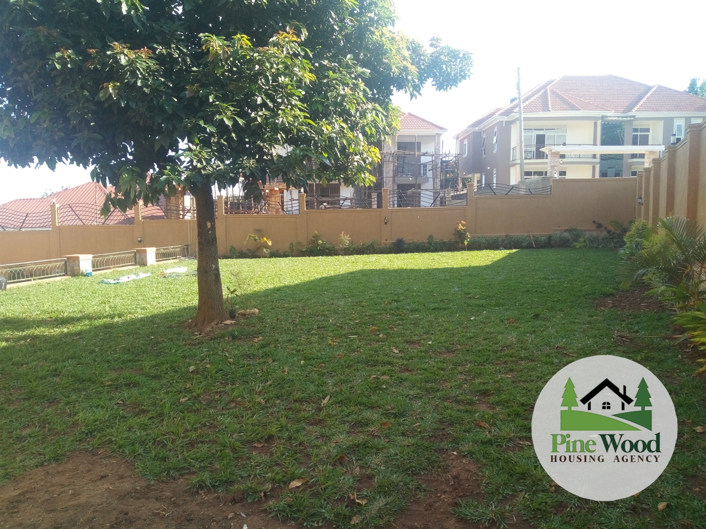 Storeyed house for sale in Munyonyo Kampala