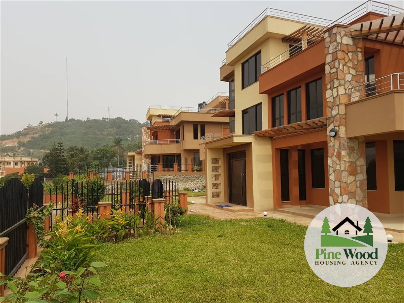 Villa for sale in Buziga Kampala