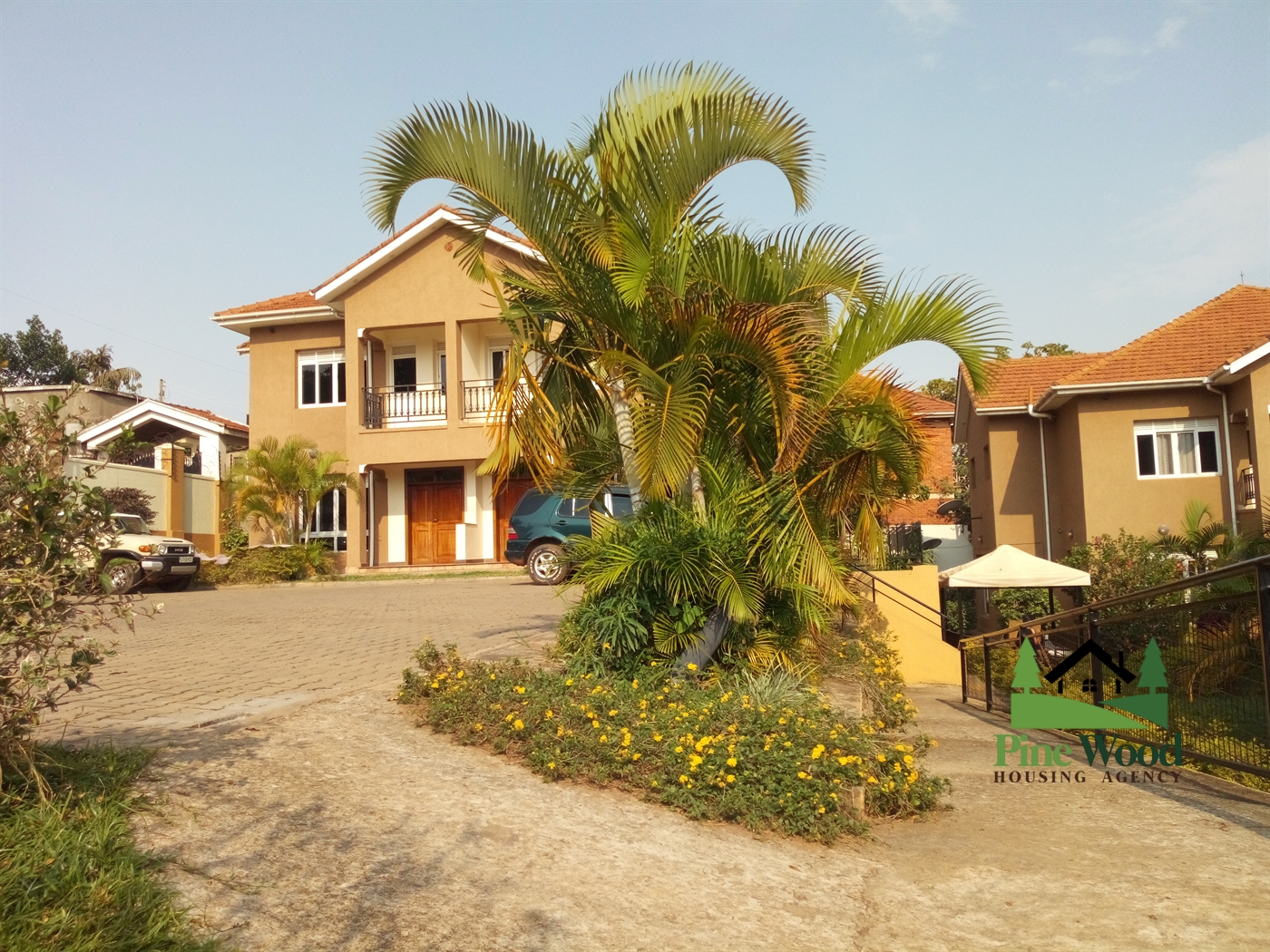 Town House for sale in Muyenga Kampala