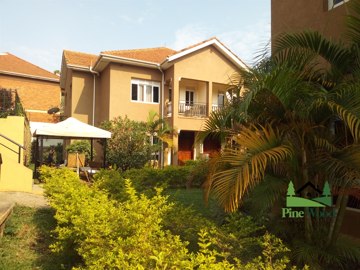 Town House for sale in Muyenga Kampala