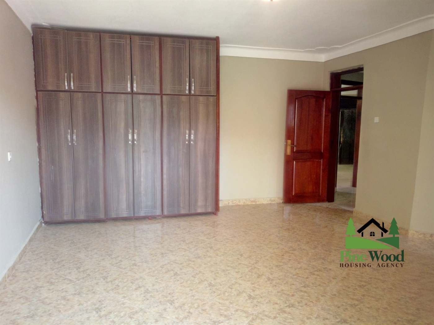 Apartment for rent in Kiwaatule Kampala