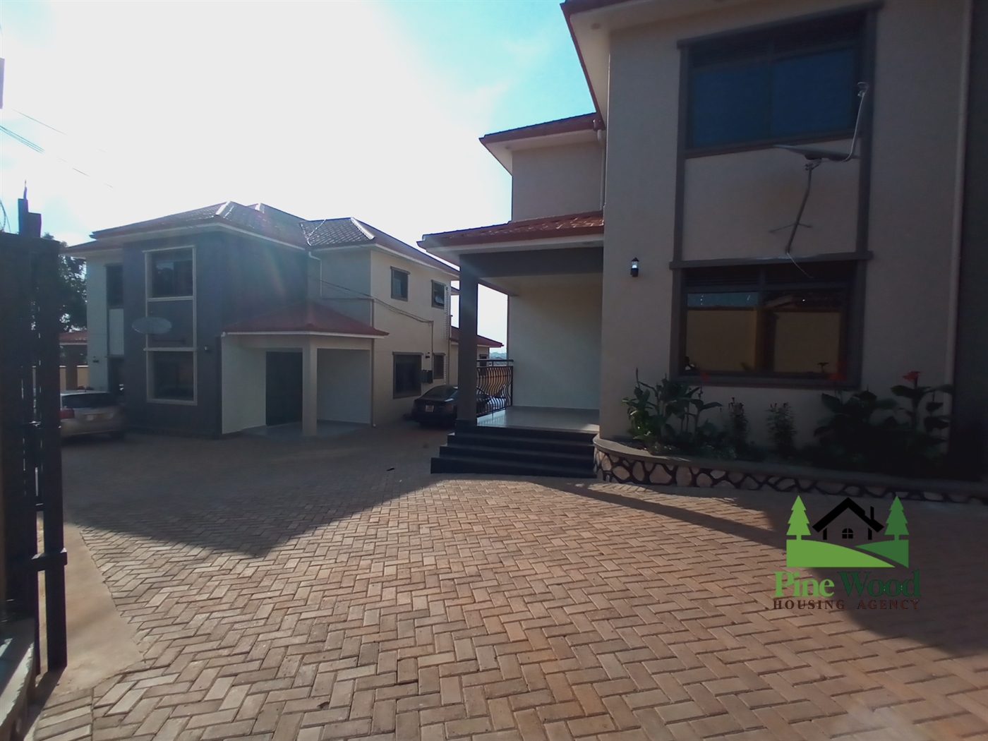 Town House for rent in Kiramulawa Wakiso