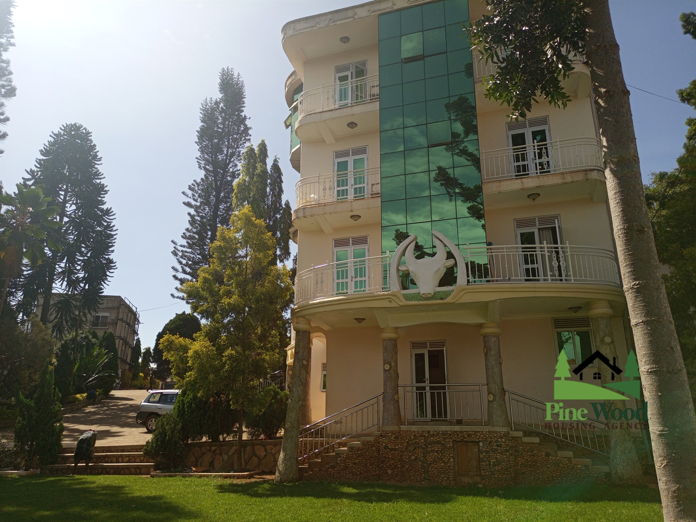 Hotel for rent in Munyonyo Kampala