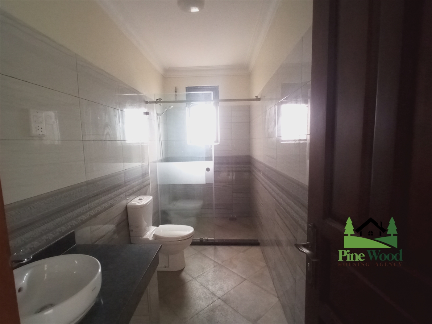 Apartment for rent in Kiwaatule Kampala