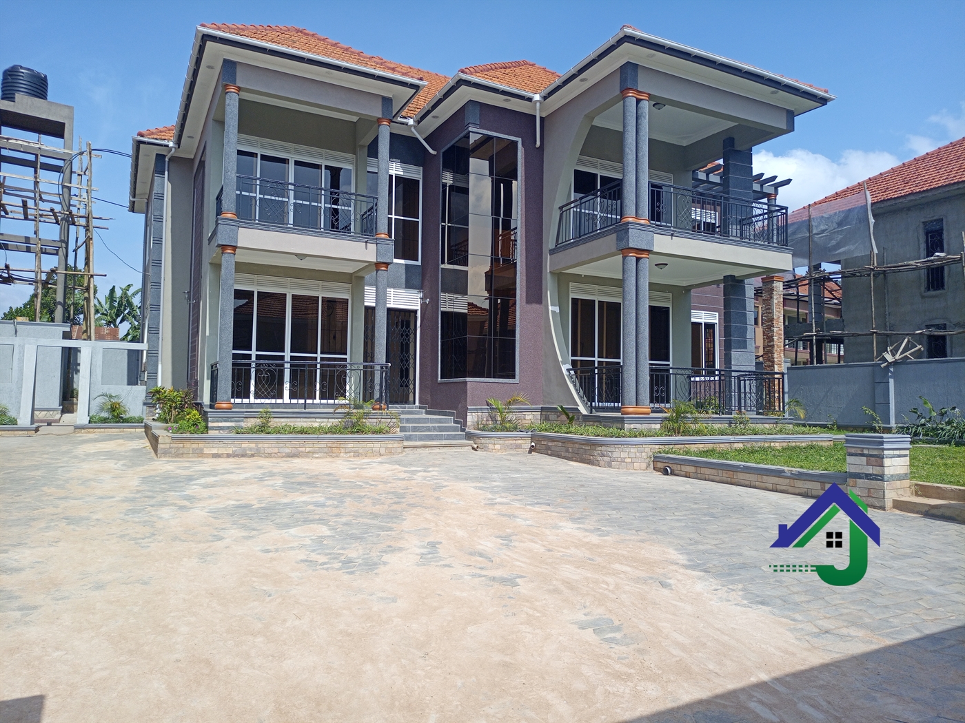 Duplex for sale in Kira Wakiso