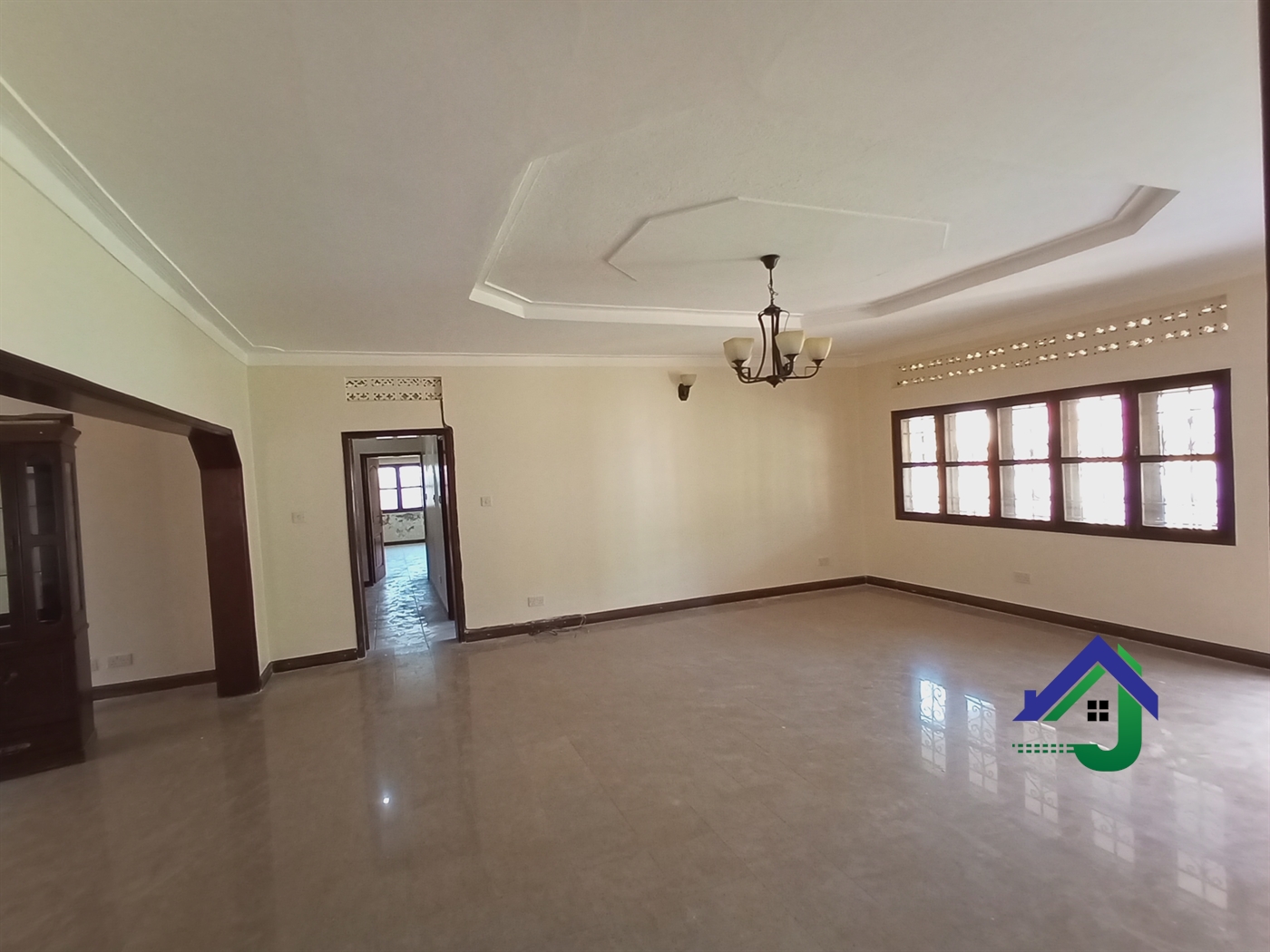 Bungalow for rent in Naguru Kampala