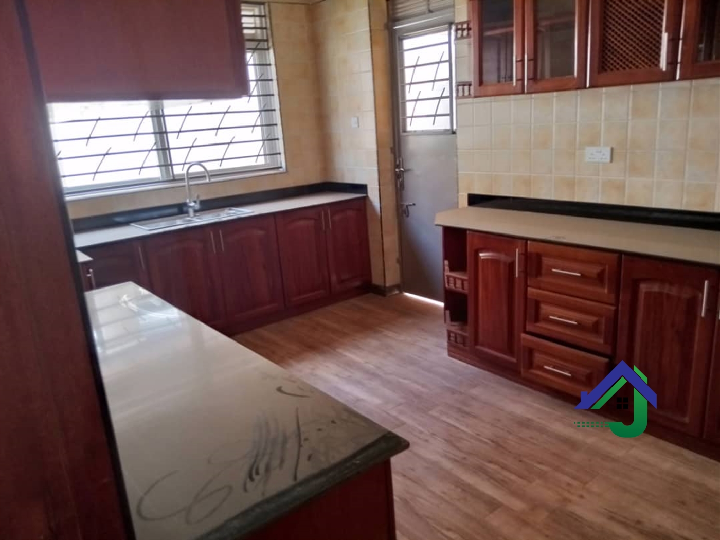 Apartment for sale in Kitukutwe Wakiso