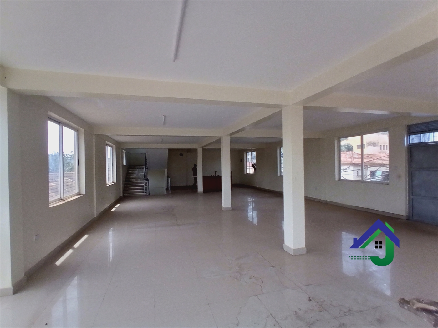 Commercial block for rent in Bugoloobi Kampala