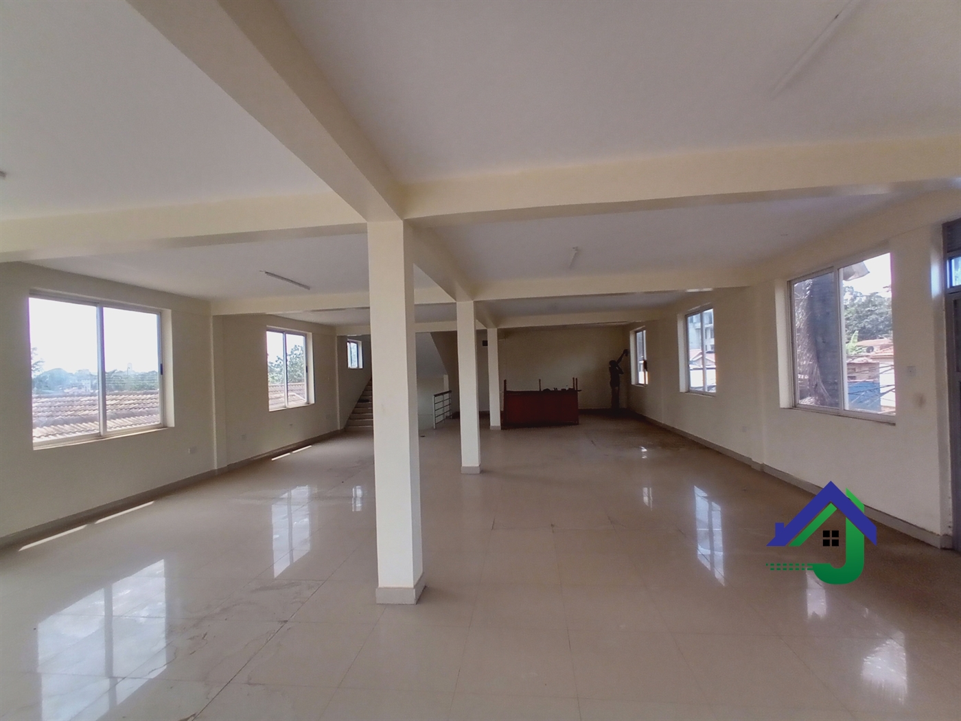 Commercial block for rent in Bugoloobi Kampala