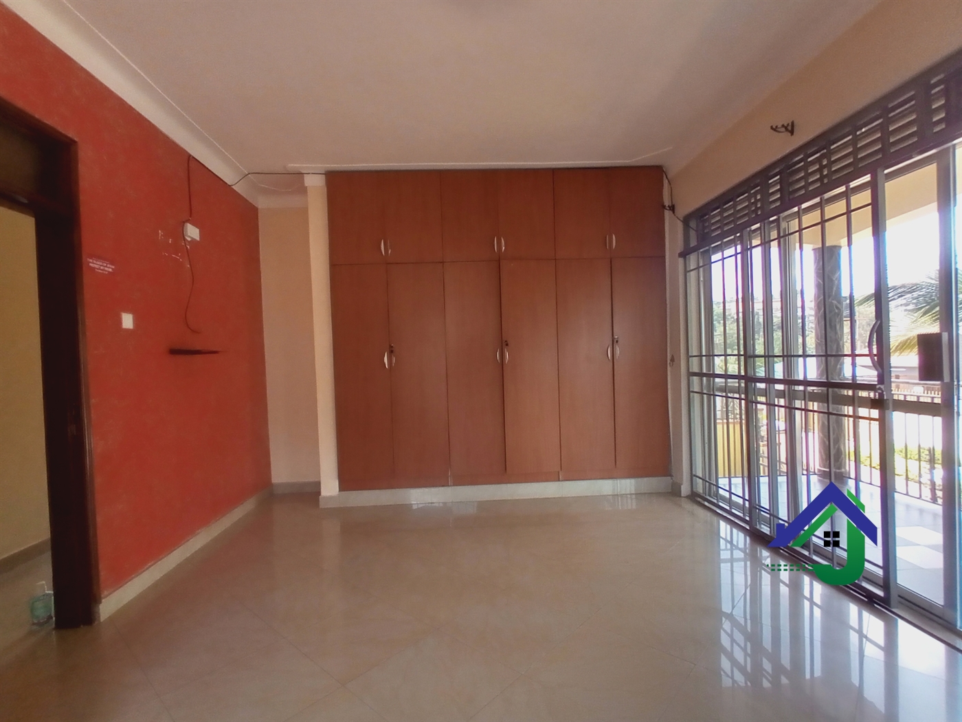 Duplex for sale in Naguru Kampala