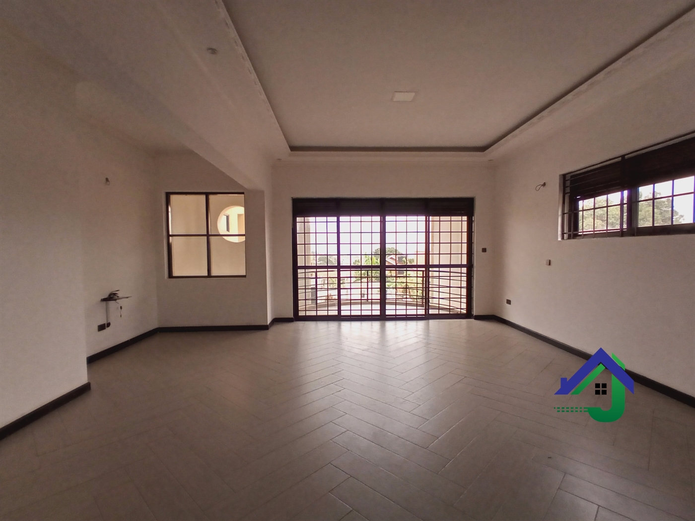 Duplex for sale in Kira Wakiso