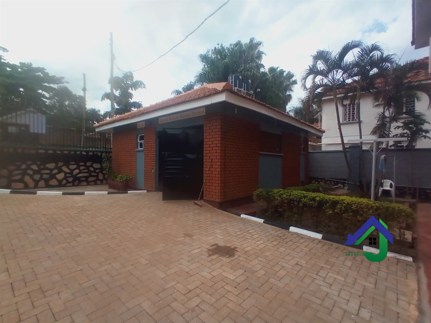 Duplex for rent in Ntinda Kampala