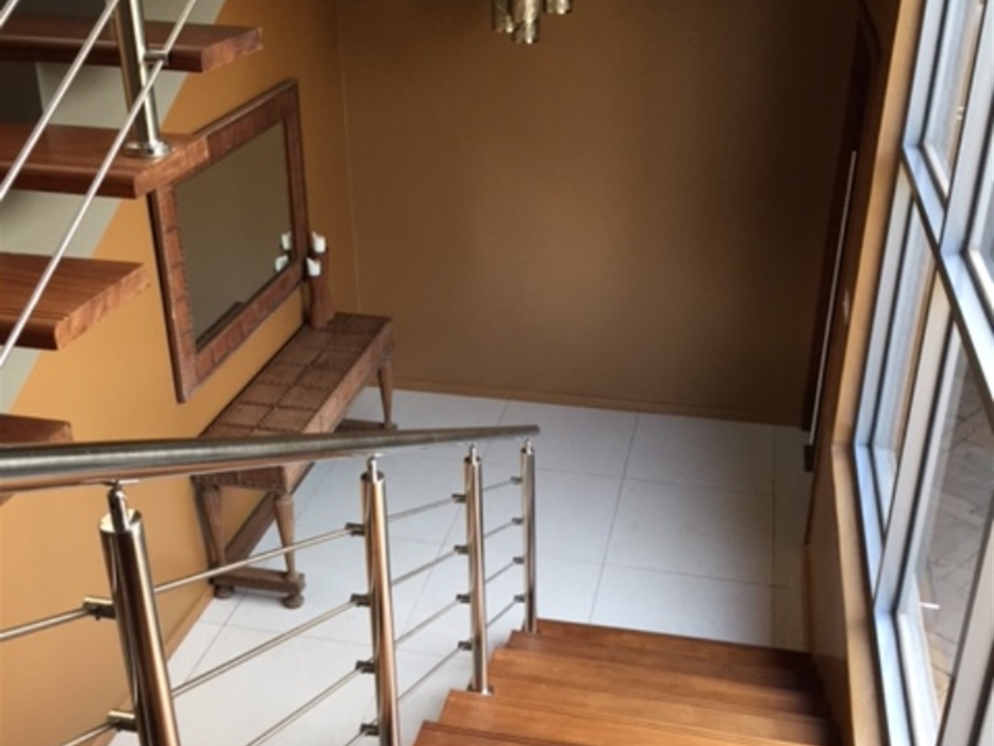 Duplex for rent in Mbuya Kampala