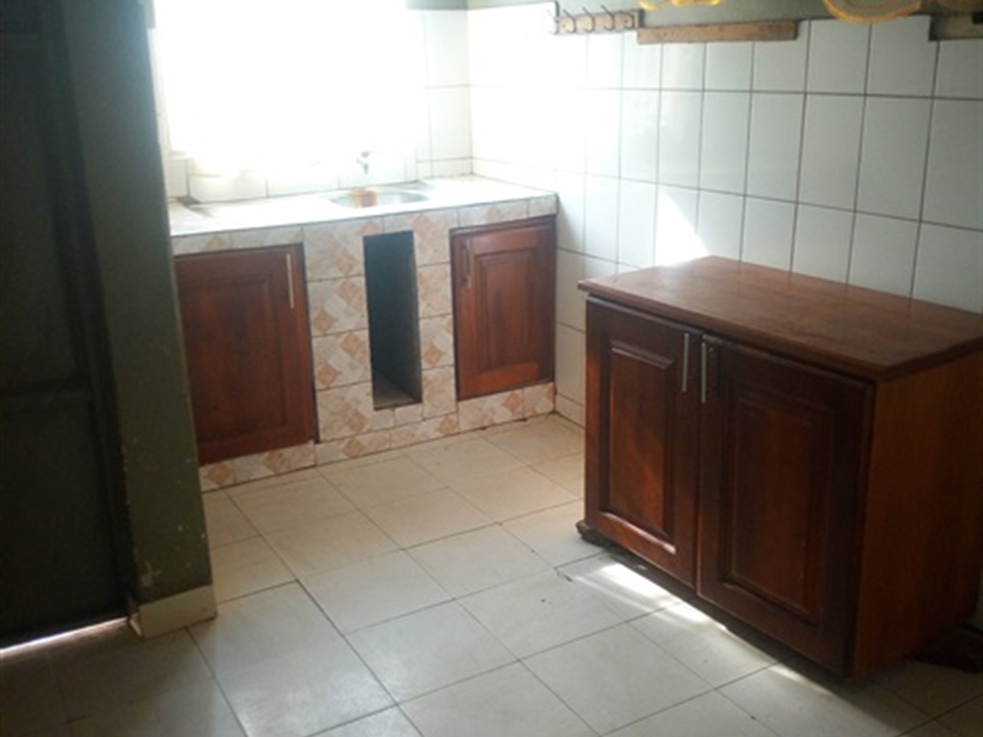 Bungalow for rent in Naalya Kampala