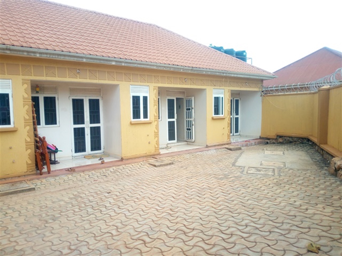 Semi Detached for rent in Kisaasi Kampala