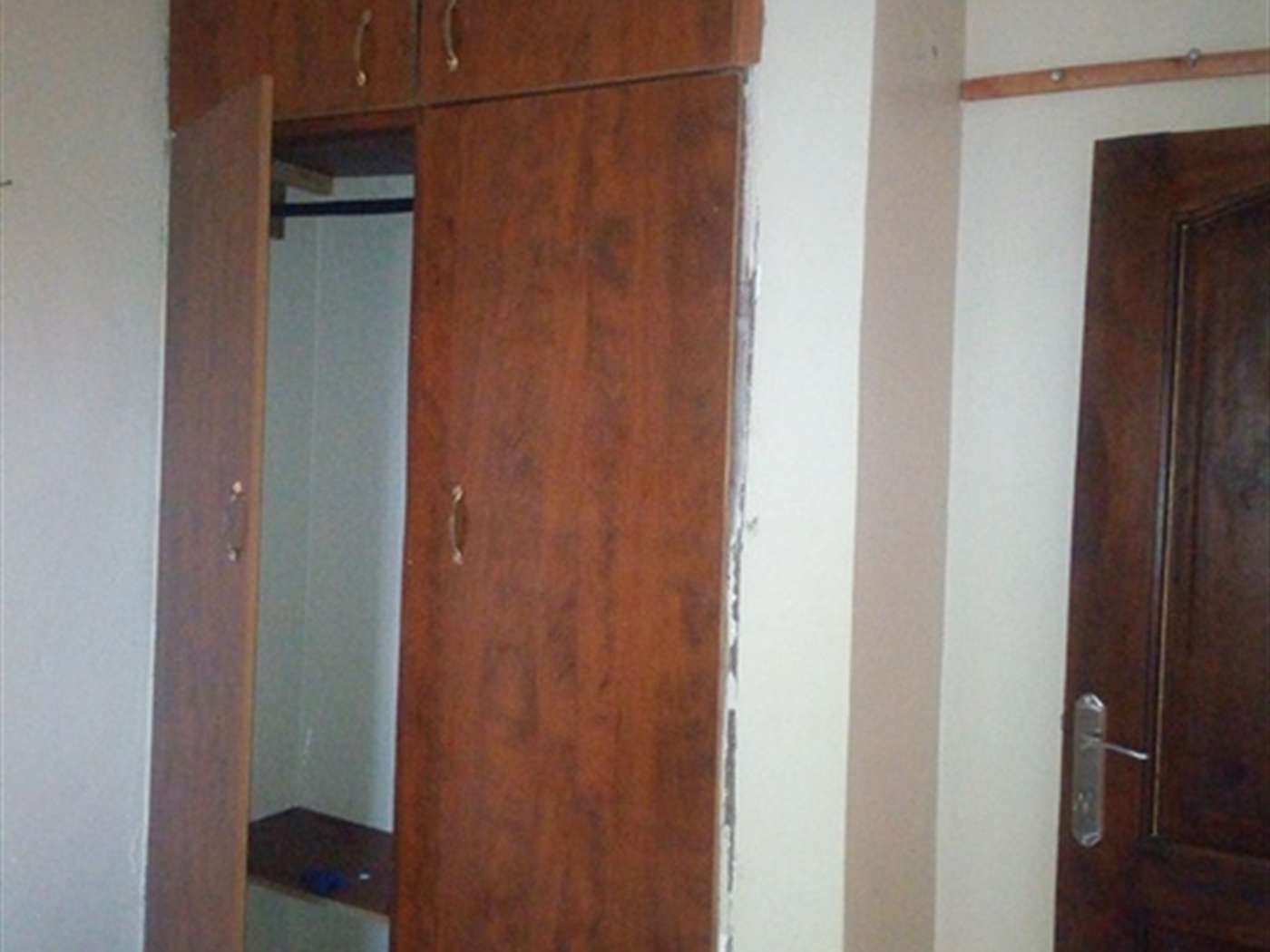 Semi Detached for rent in Kisaasi Kampala