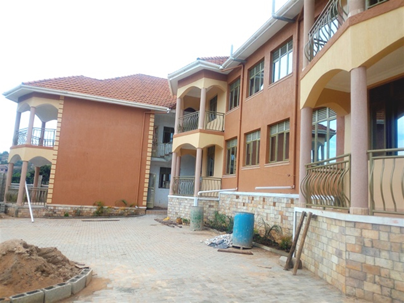 Apartment for rent in Kisaasi Kampala